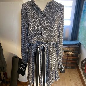 Reiss Black & White Printed Long Sleeve Tie-Waist Dress